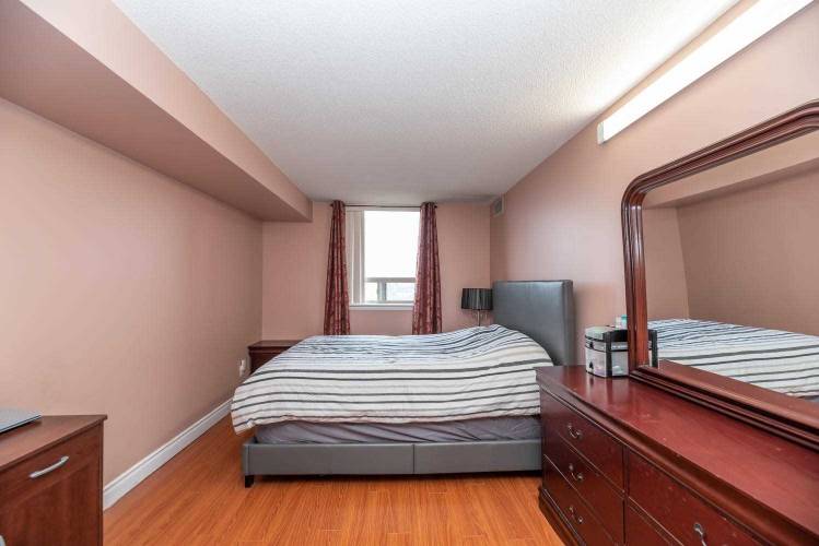 2460 Eglinton Ave- Toronto- Ontario M1K5J7, 2 Bedrooms Bedrooms, 6 Rooms Rooms,2 BathroomsBathrooms,Condo Apt,Sale,Eglinton,E4792054