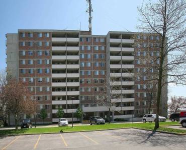 40 William Roe Blvd- Newmarket- Ontario L3Y5N4, 2 Bedrooms Bedrooms, 6 Rooms Rooms,2 BathroomsBathrooms,Condo Apt,Sale,William Roe,N4794854