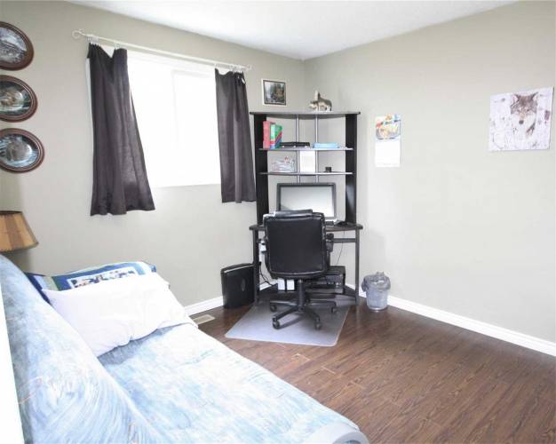780 Pinegrove Ave, Innisfil, Ontario L9S 2K2, 3 Bedrooms Bedrooms, 6 Rooms Rooms,2 BathroomsBathrooms,Detached,Sale,Pinegrove,N4759675