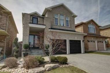 106 Forest Fountain Dr, Vaughan, Ontario L4H1S4, 1 Bedroom Bedrooms, 4 Rooms Rooms,1 BathroomBathrooms,Detached,Lease,Forest Fountain,N4802262