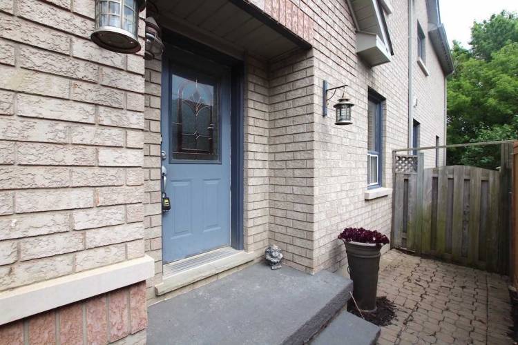 1845 Woodgate Crt, Oshawa, Ontario L1G 7Z1, 3 Bedrooms Bedrooms, 7 Rooms Rooms,3 BathroomsBathrooms,Att/row/twnhouse,Sale,Woodgate,E4805766