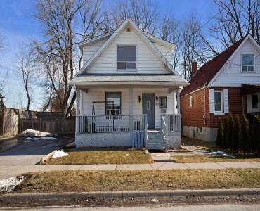273 Haig St- Oshawa- Ontario L1G5N9, 3 Bedrooms Bedrooms, 7 Rooms Rooms,1 BathroomBathrooms,Detached,Sale,Haig,E4807496