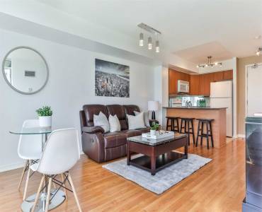 18 Valley Woods Rd, Toronto, Ontario M3A0A1, 1 Bedroom Bedrooms, 4 Rooms Rooms,1 BathroomBathrooms,Condo Apt,Sale,Valley Woods,C4809356