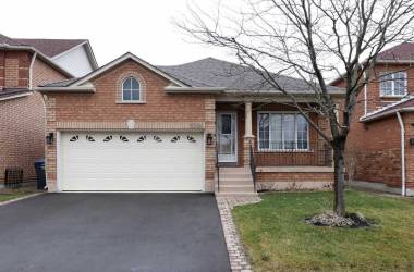 3984 Mcdowell Dr- Mississauga- Ontario L5M6P4, 3 Bedrooms Bedrooms, 4 Rooms Rooms,2 BathroomsBathrooms,Detached,Lease,Mcdowell,W4787018