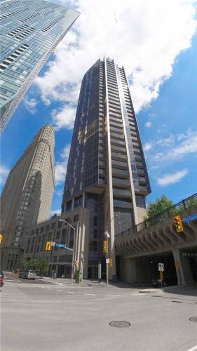 1 The Esplanade- Toronto- Ontario M5E 0A8, 2 Bedrooms Bedrooms, 5 Rooms Rooms,2 BathroomsBathrooms,Condo Apt,Lease,The Esplanade,C4813077