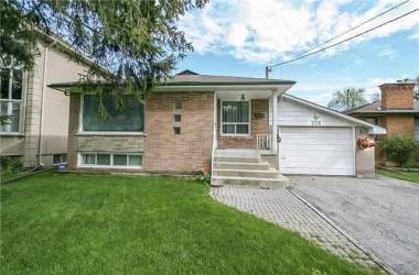 326 Connaught Ave- Toronto- Ontario M2R2L9, 3 Bedrooms Bedrooms, 6 Rooms Rooms,1 BathroomBathrooms,Detached,Lease,Connaught,C4749304