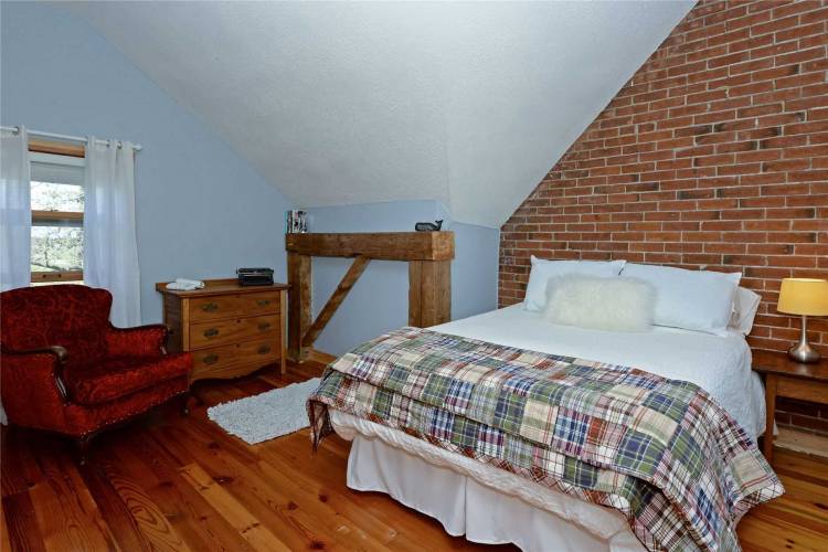 275 Valentia Rd- Kawartha Lakes- Ontario K0M2C0, 3 Bedrooms Bedrooms, 10 Rooms Rooms,5 BathroomsBathrooms,Detached,Sale,Valentia,X4702945